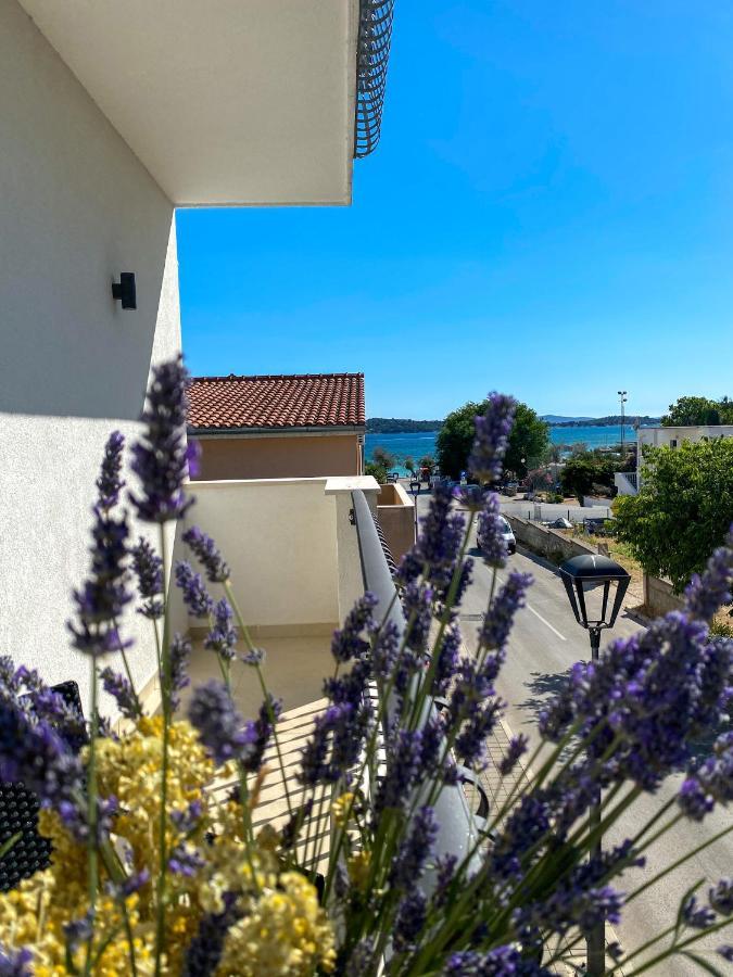 Apartments Dalmatino Vodice Ngoại thất bức ảnh