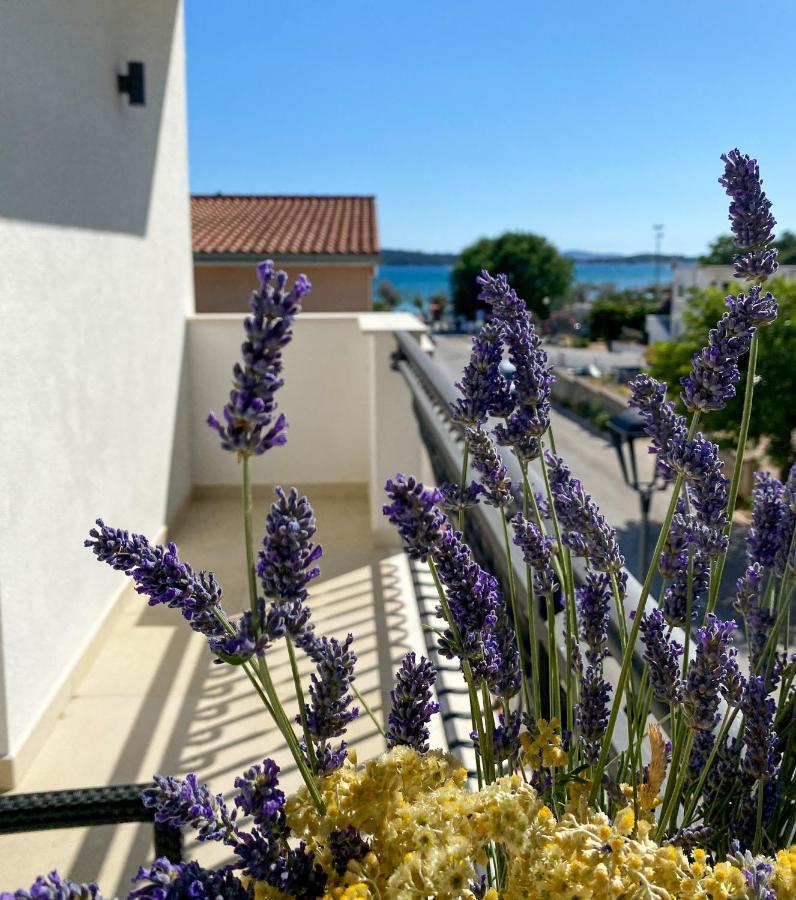 Apartments Dalmatino Vodice Ngoại thất bức ảnh