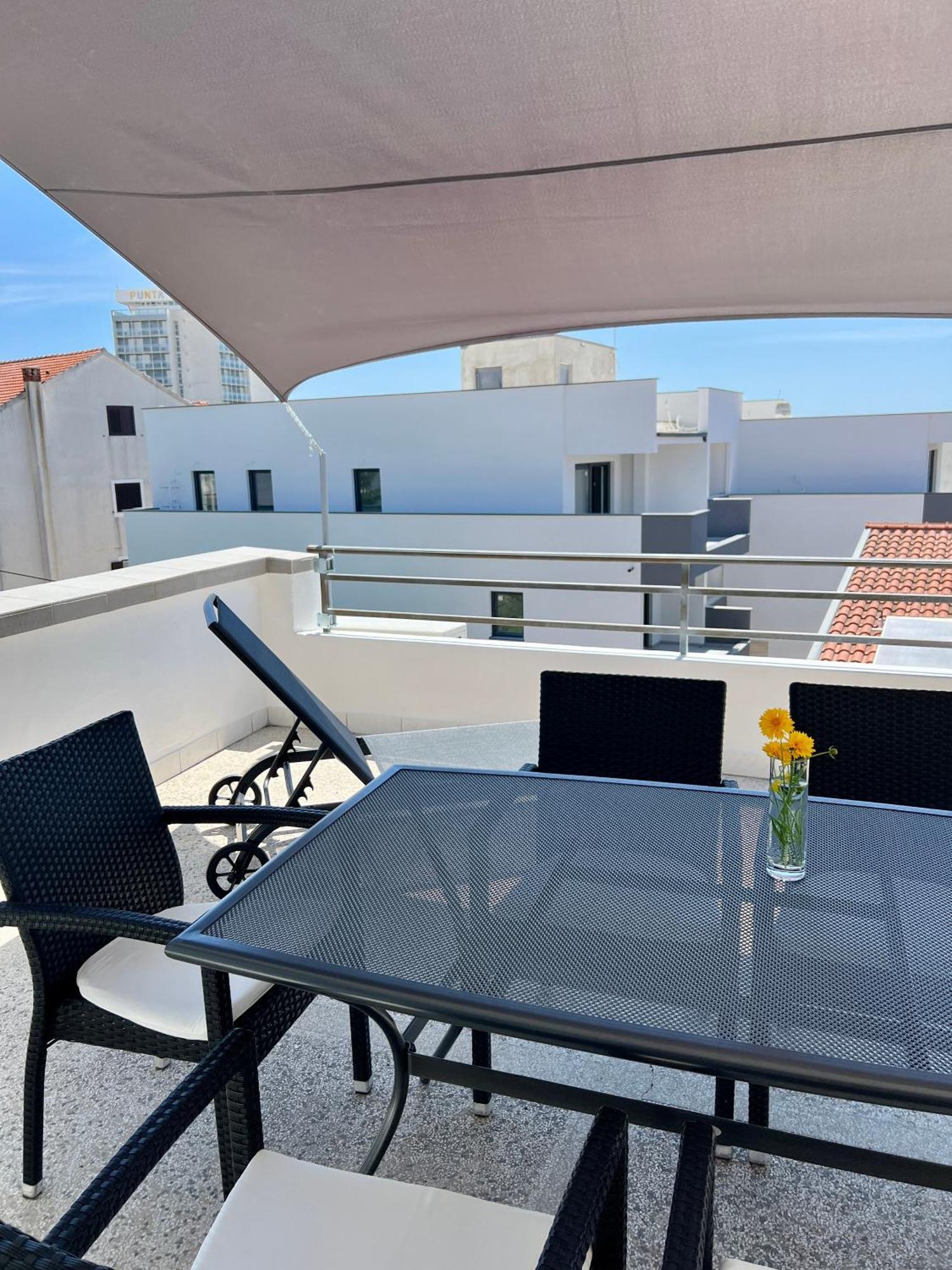 Apartments Dalmatino Vodice Ngoại thất bức ảnh